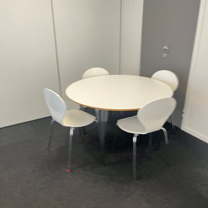 Hovedbilde Rundbord Ø120cm, Hvit - Brukt!