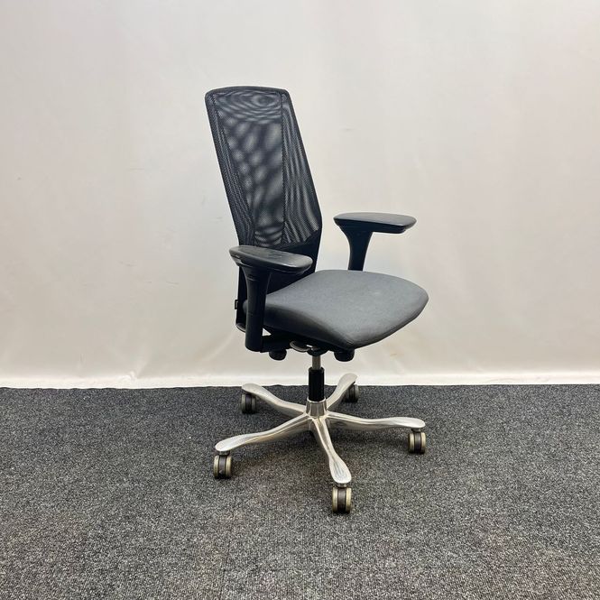 Hovedbilde Kinnarps 5000 HL kontorstol (Sort/Grå/krom)