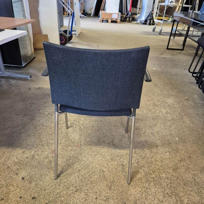 Hovedbilde Lammhults spira konferansestol, sort